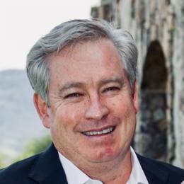 富时中国A50指数期货出现显著上涨，达13300.00点