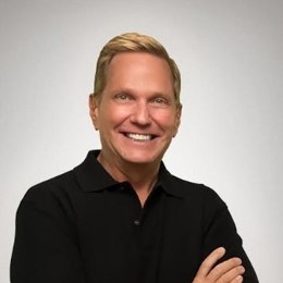 以色列国防军于26日发布公告，表示监测到一枚由加沙地带发射的火箭弹，这枚火箭最终落回了加沙地区。对此，以色列军方随即对该地区的多个火箭发射器实施了攻击。